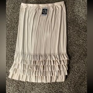 Chic Cream Ruffle Pencil Skirt